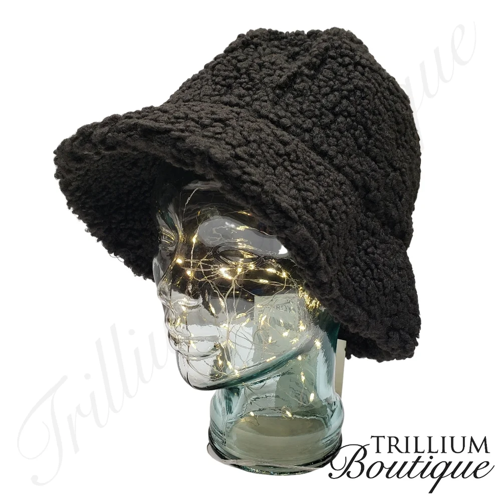 LACK OF COLOR Bucket Hat Black Small/Medium Teddy Fleece Hat Cottagecore Outdoor